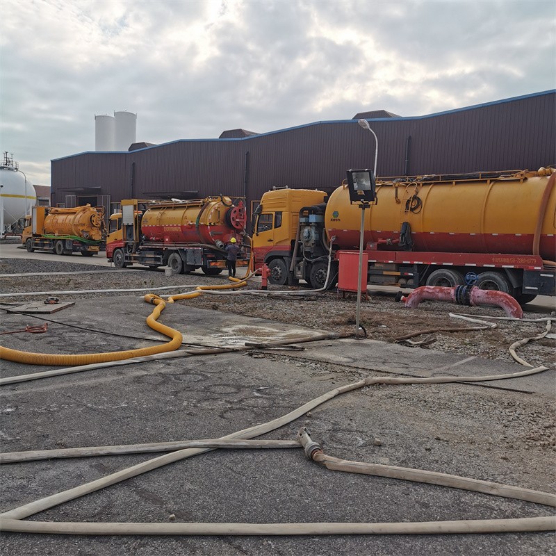 洋浦经济开发区污水池清理